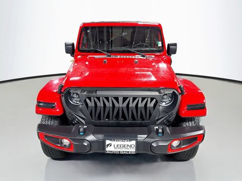 Used 2023 Jeep Wrangler Unlimited Sahara AWD/4WD image 2
