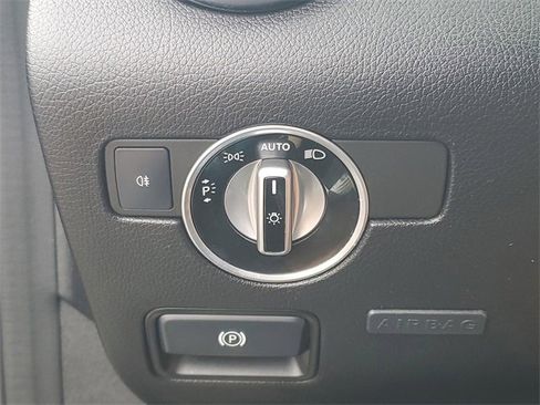 Used 2017 Mercedes-Benz SLC 300 SLC 300 image 23