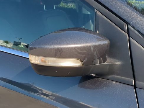 Used 2019 Ford Escape Titanium image 12