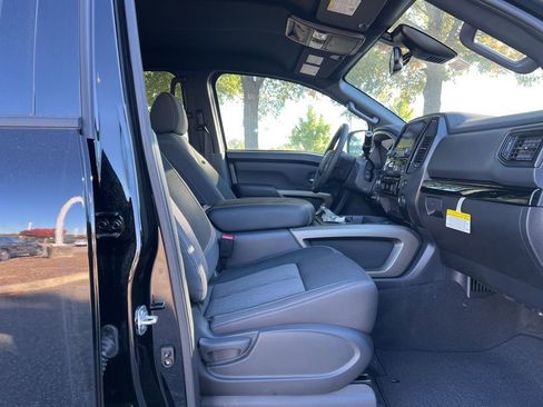 New 2024 Nissan Titan SV w/ SV Bronze Edition Package image 18