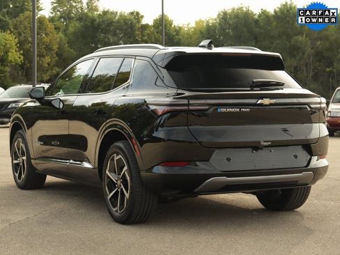 Used 2024 Chevrolet Equinox EV LT image 5