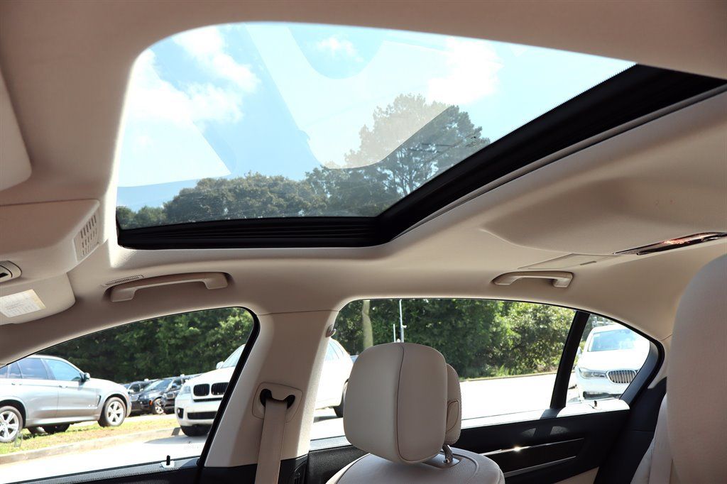 Used 2012 BMW 740Li RWD image 21
