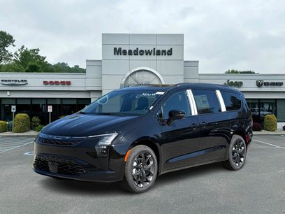New 2027 Chrysler Pacifica Limited