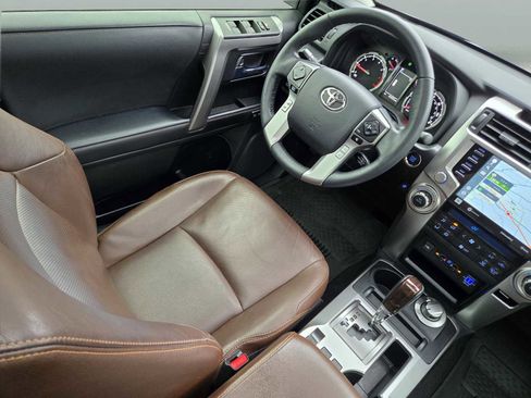 Used 2023 Toyota 4Runner Limited image 17