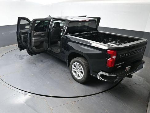 Used 2023 Chevrolet Silverado 1500 LTZ AWD/4WD image 37