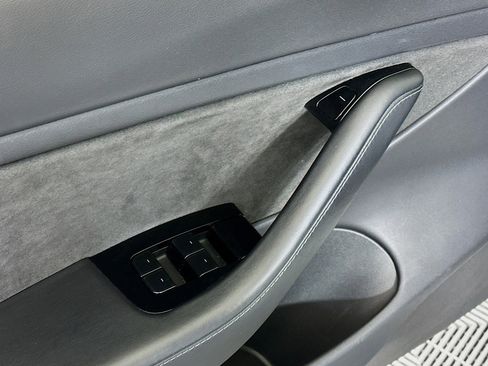 Used 2019 Tesla Model 3 Standard Range Plus RWD image 15