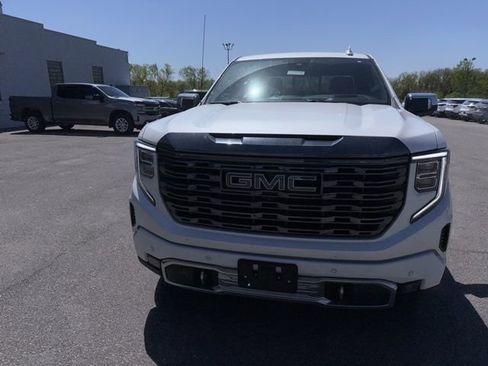 Used 2023 GMC Sierra 1500 Denali Ultimate image 4