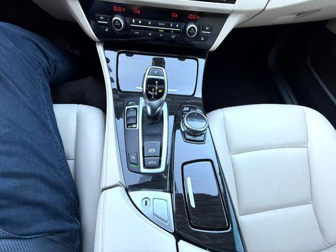 Used 2014 BMW 528i Sedan image 24