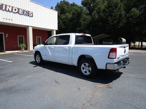 Used 2022 RAM 1500 Big Horn image 3