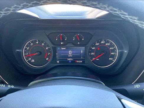 Used 2022 Chevrolet Camaro LT w/ Technology Package image 20