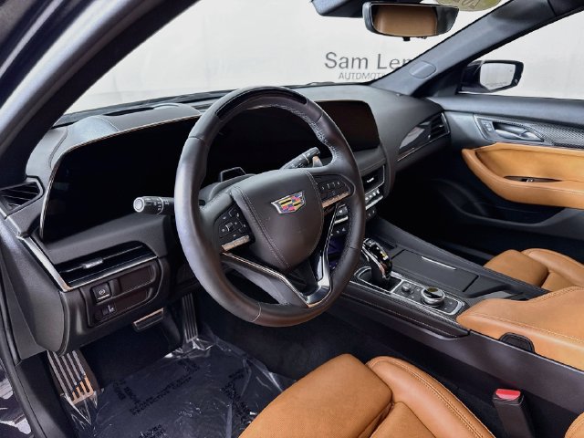 Used 2025 Cadillac CT5 Premium Luxury w/ Platinum Package RWD image 10