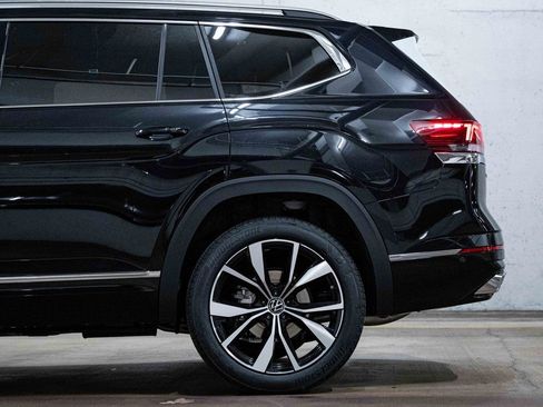 New 2026 Volkswagen Atlas SEL Premium R-Line image 4