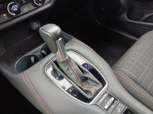 Used 2024 Honda HR-V Sport image 20