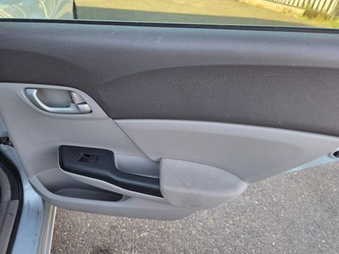 Used 2012 Honda Civic LX image 12