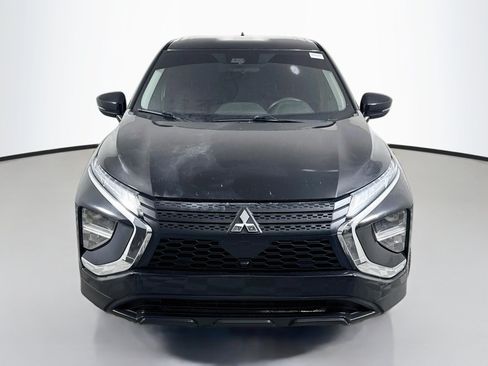 Used 2022 Mitsubishi Eclipse Cross ES FWD image 2