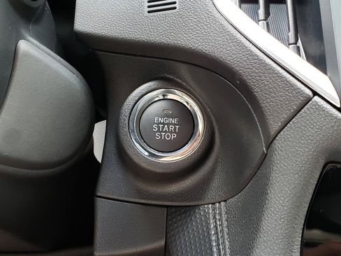 Used 2020 Subaru Forester Premium AWD/4WD image 21