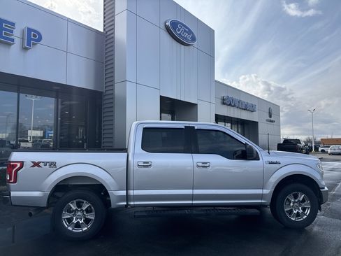 Used 2017 Ford F150 XLT w/ XTR Package image 8