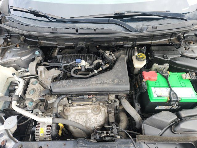 Used 2017 Nissan Rogue SV AWD/4WD image 16
