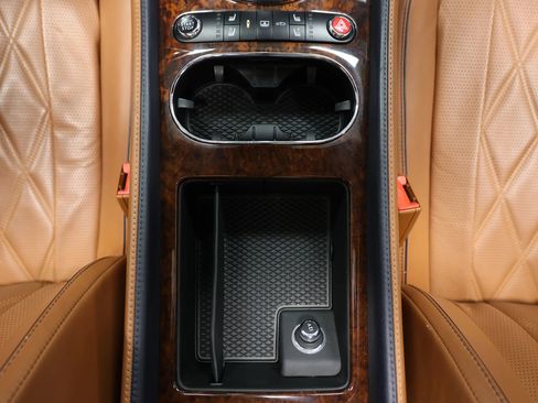 Used 2014 Bentley Flying Spur W12 image 35