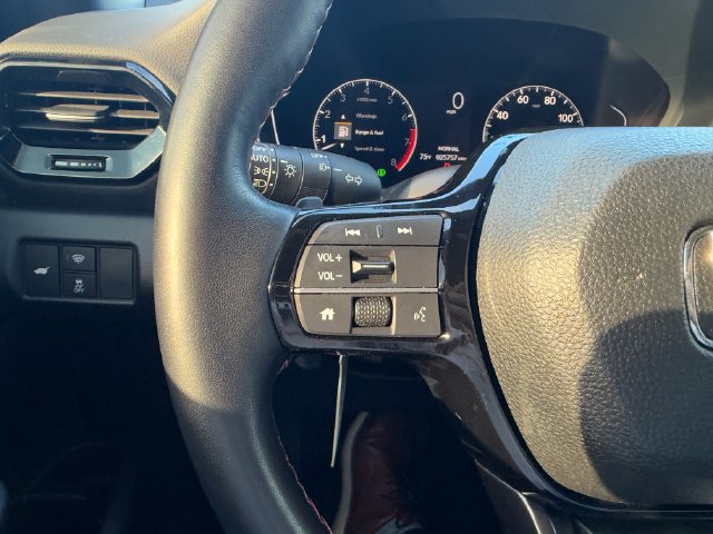 Used 2024 Honda Pilot TrailSport image 19