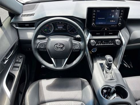 Used 2021 Toyota Venza XLE w/ Softex Package AWD/4WD image 22