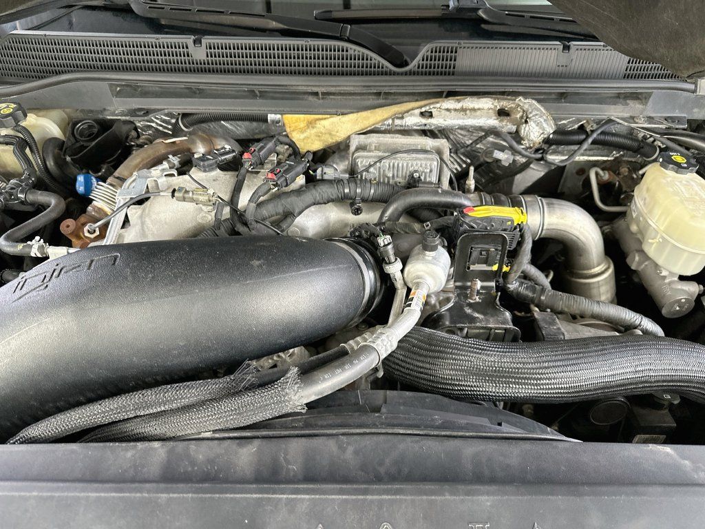 Used 2018 GMC Sierra 3500 Denali w/ Duramax Plus Package AWD/4WD image 32