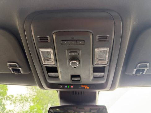 Used 2023 Chevrolet Tahoe RST AWD/4WD image 21