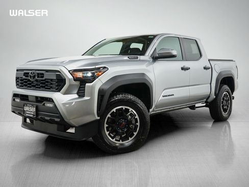 Used 2026 Toyota Tacoma TRD Off-Road AWD/4WD image 1