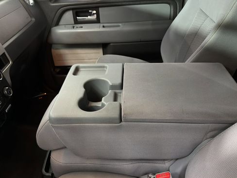 Used 2013 Ford F150 XLT w/ Mid Equipment Group RWD image 25