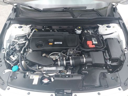 Used 2020 Honda Accord Touring image 31