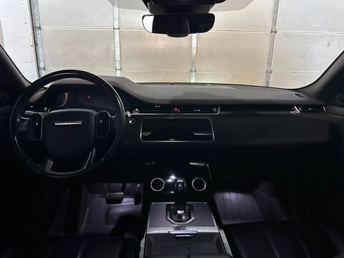 Used 2020 Land Rover Range Rover Evoque SE image 14