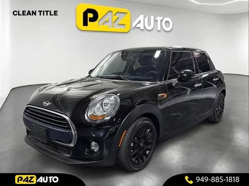 Used 2017 MINI Cooper 4-Door Hardtop FWD image 1