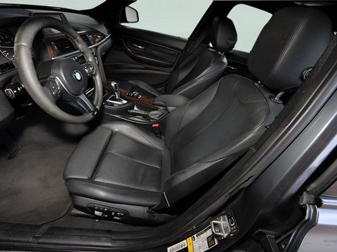 Used 2015 BMW 328i Sedan RWD image 11