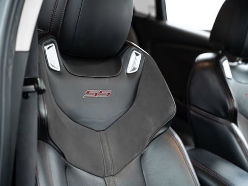 Used 2017 Chevrolet SS RWD image 30