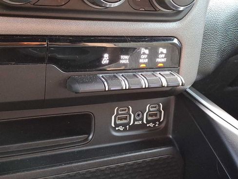 Used 2021 RAM 1500 Big Horn AWD/4WD image 23