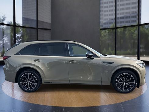 Used 2025 MAZDA CX-70 3.3 Turbo S w/ Premium Package image 2