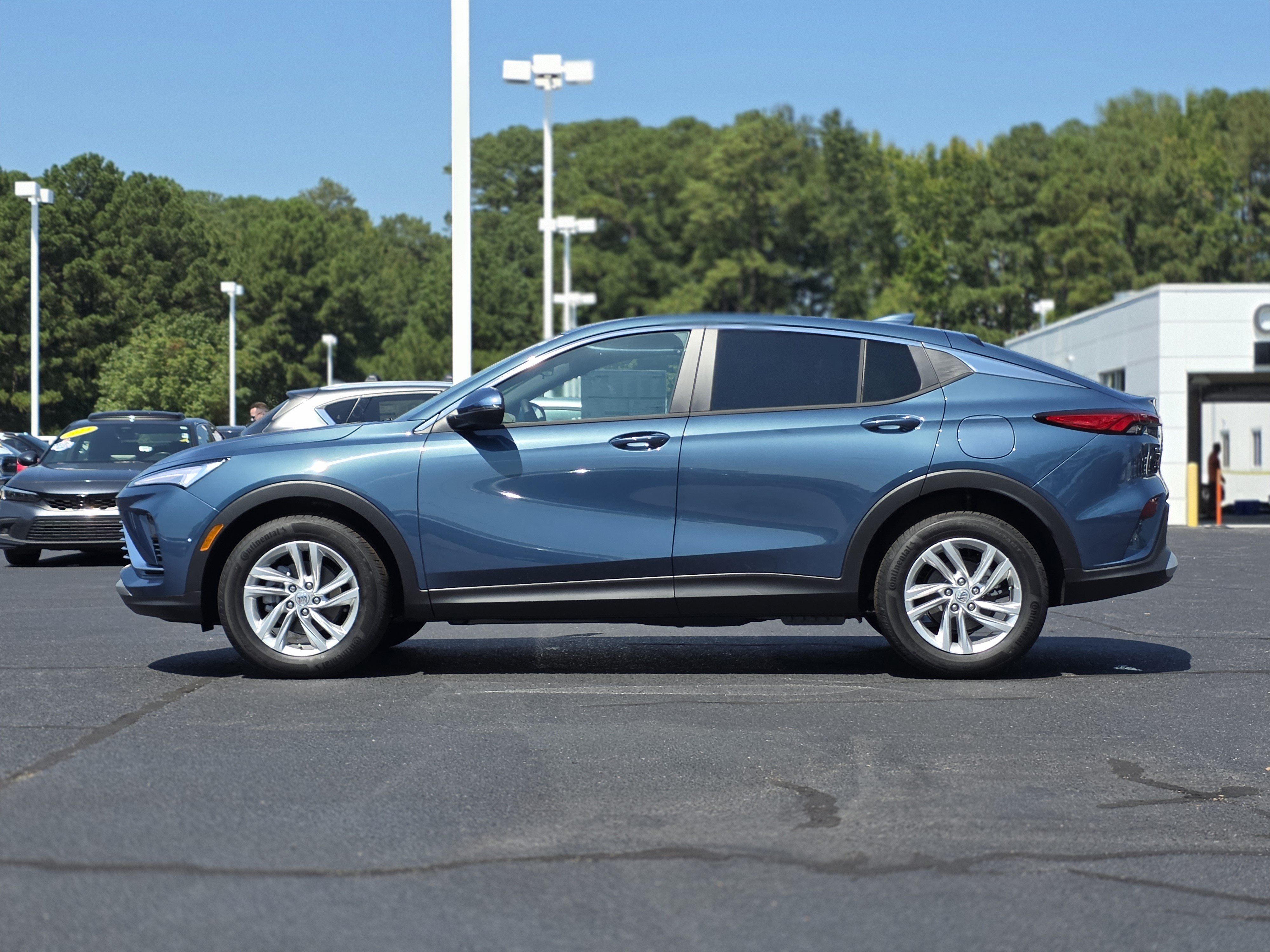 New 2026 Buick Envista Sport Touring w/ Convenience I Package FWD image 4