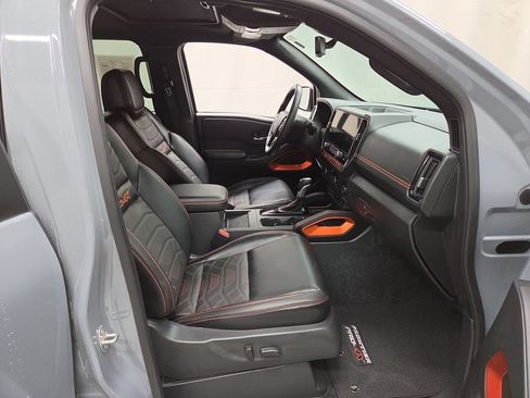 Used 2025 Nissan Frontier PRO-4X w/ Pro Premium Package AWD/4WD image 11