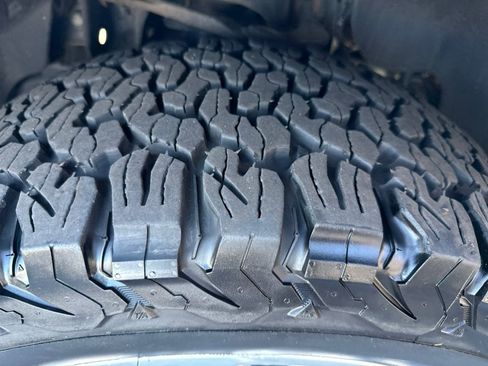 Used 2010 Ford Expedition EL Limited image 30