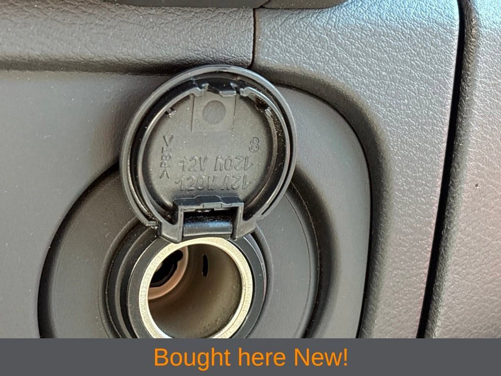 Used 2025 Nissan Frontier PRO-4X w/ Pro Premium Package AWD/4WD image 18