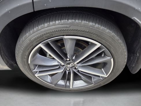 Used 2023 INFINITI QX50 Sport AWD/4WD image 31