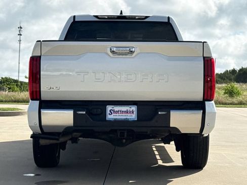Used 2024 Toyota Tundra Limited w/ Power Package AWD/4WD image 8