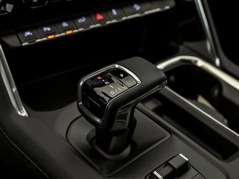 New 2026 GMC Sierra 1500 Denali AWD/4WD image 18