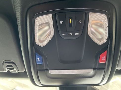 Used 2025 RAM 1500 Big Horn AWD/4WD image 46