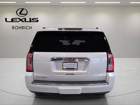 Used 2016 GMC Yukon Denali w/ Open Road Package image 4
