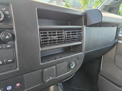 Used 2023 Chevrolet Express 3500 LS RWD image 32