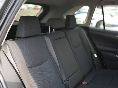 Used 2019 Toyota RAV4 LE image 24