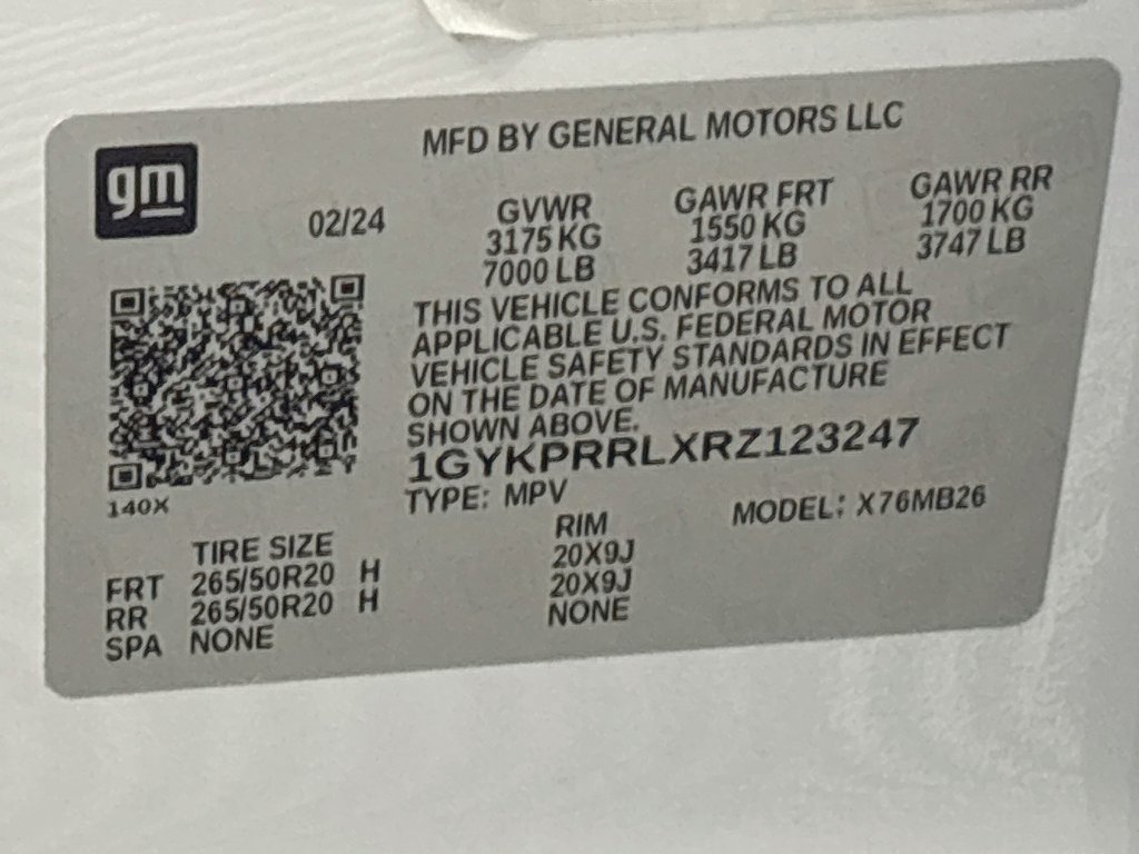 Certified 2024 Cadillac Lyriq Luxury AWD/4WD image 35
