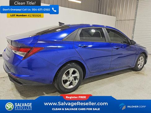 Used 2021 Hyundai Elantra SE image 4