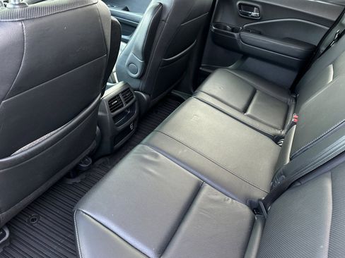 Used 2019 Honda Ridgeline RTL-T image 12